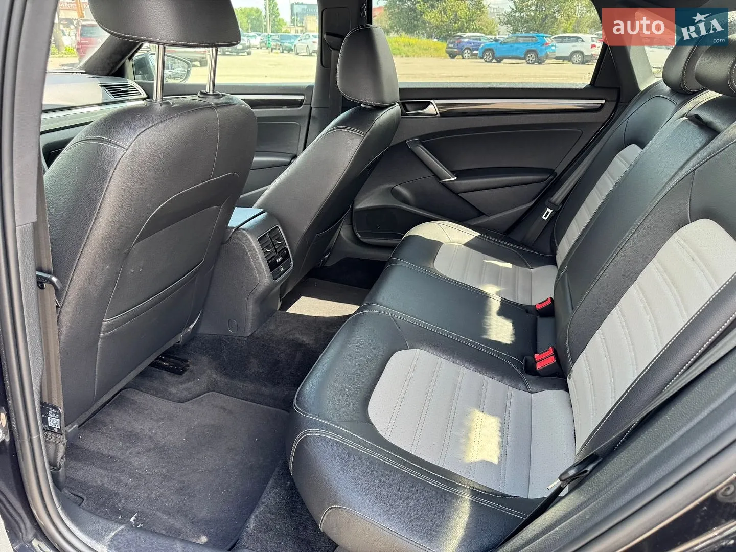 2018 Volkswagen Passat - мініатюра 19