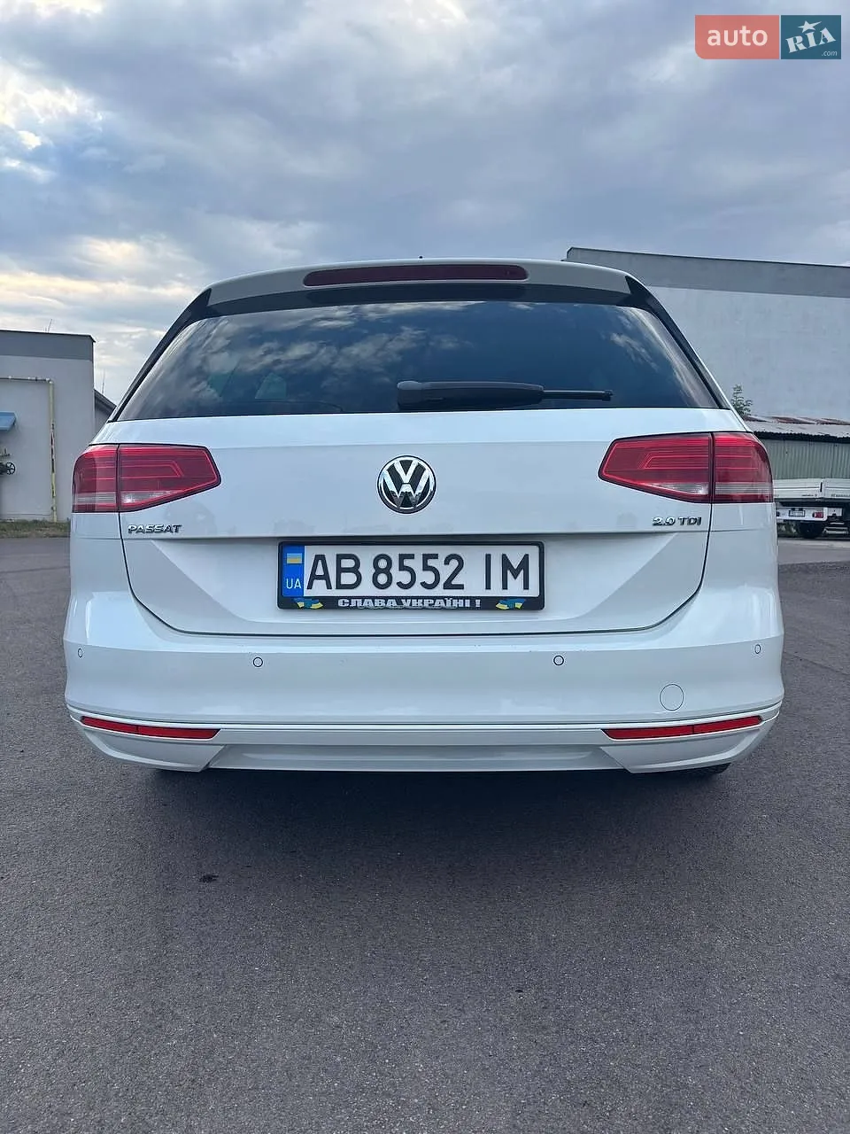 2017 Volkswagen Passat - мініатюра 12
