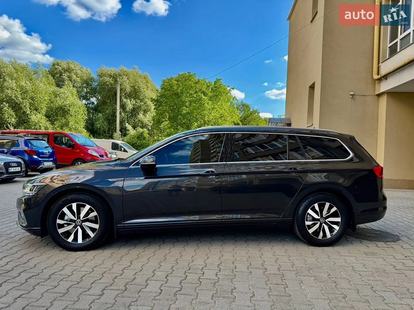 2021 Volkswagen Passat - мініатюра 16