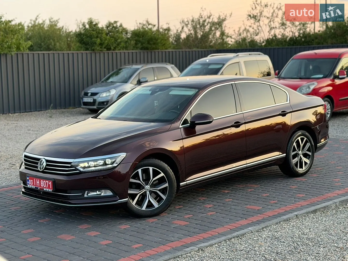 2017 Volkswagen Passat - мініатюра 2