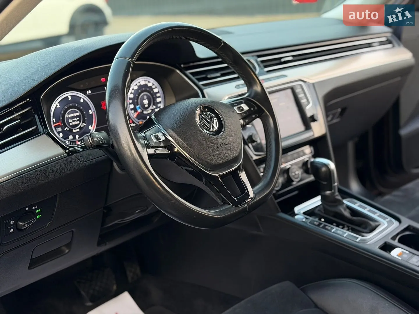 2017 Volkswagen Passat - мініатюра 12