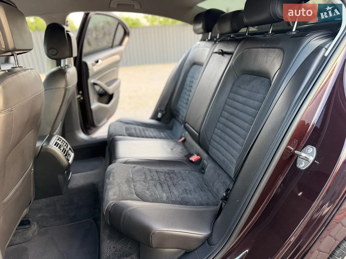 2017 Volkswagen Passat - мініатюра 16