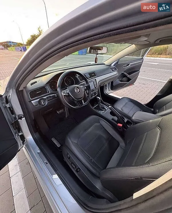 2018 Volkswagen Passat - мініатюра 7