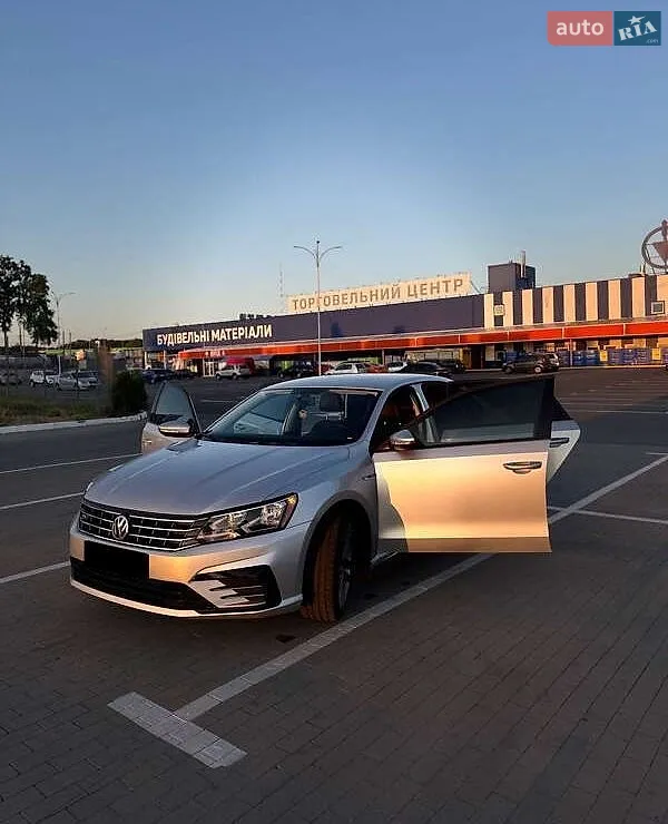2018 Volkswagen Passat - мініатюра 6