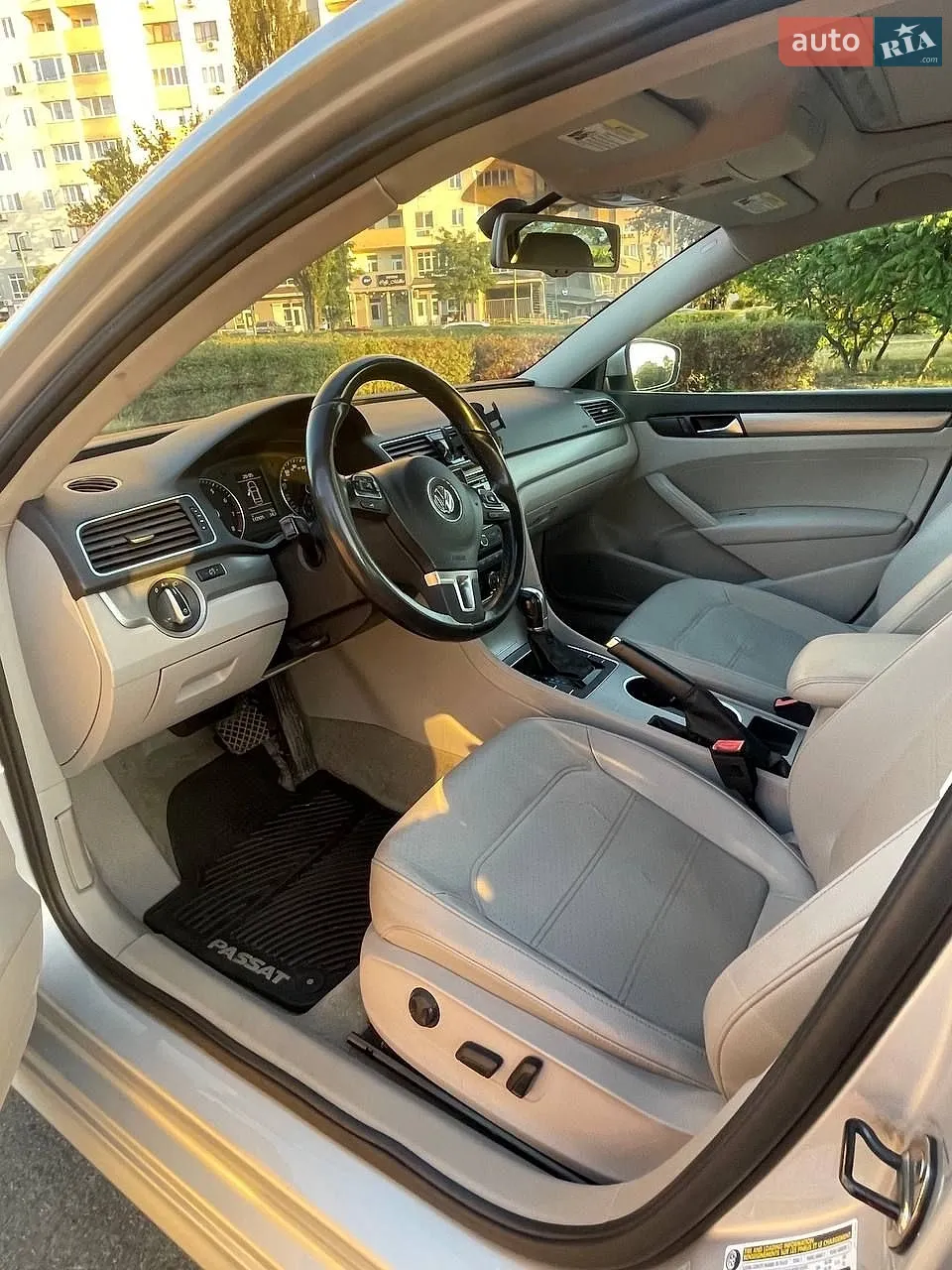 2013 Volkswagen Passat - мініатюра 12