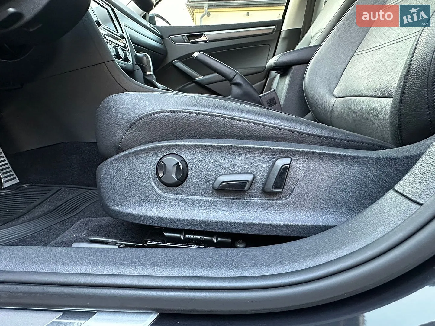 2018 Volkswagen Passat - мініатюра 42