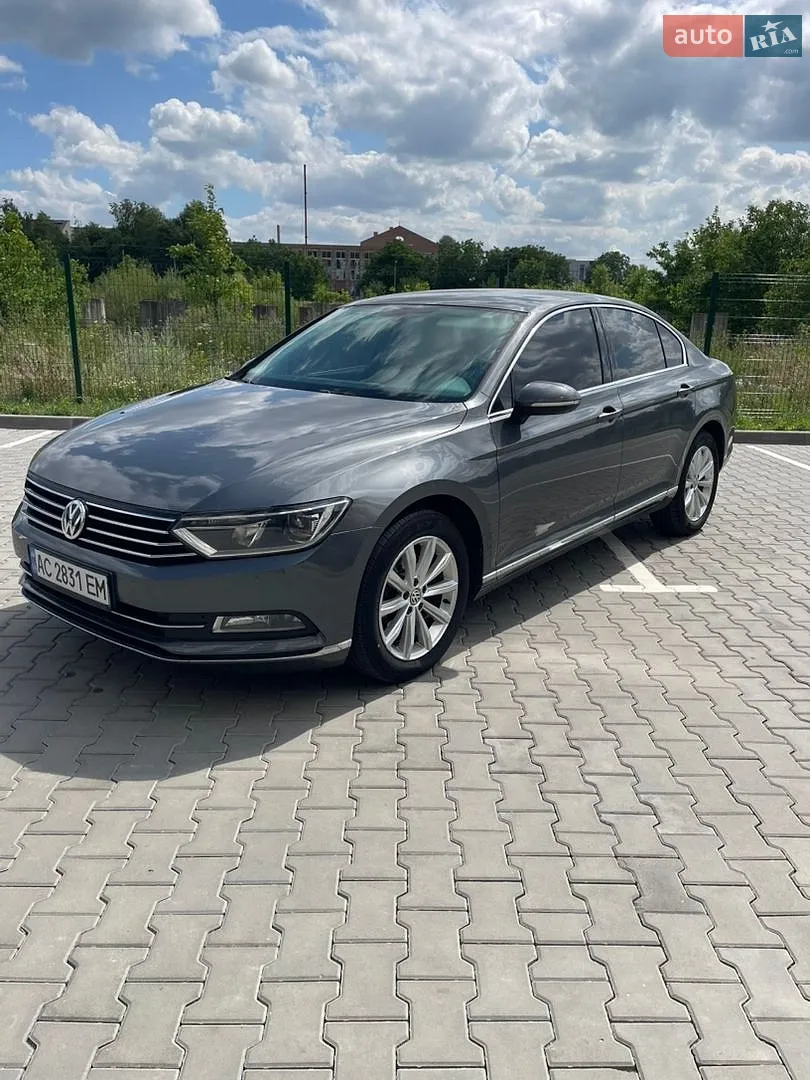 2016 Volkswagen Passat - фото 1