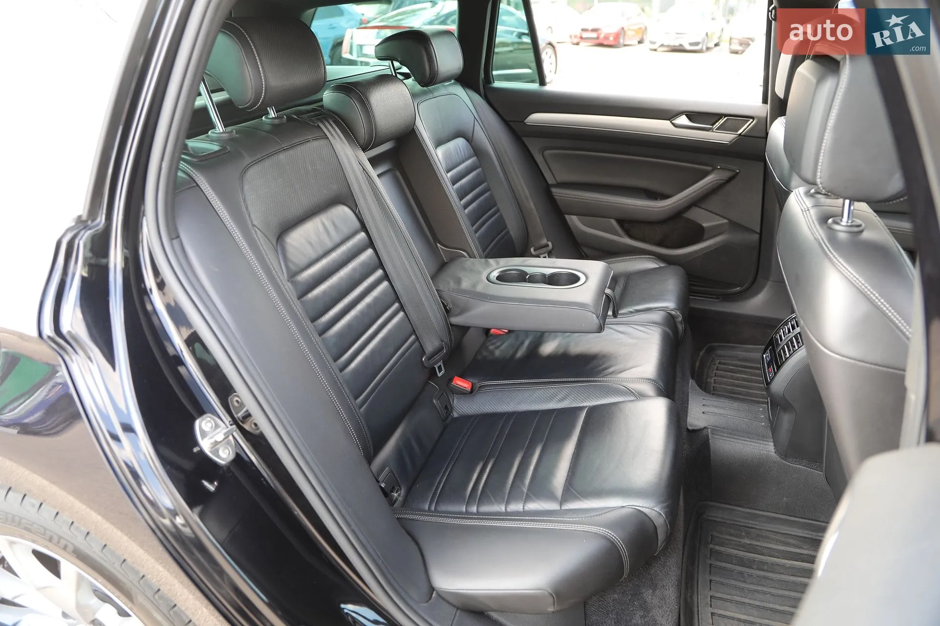 2018 Volkswagen Passat - мініатюра 15