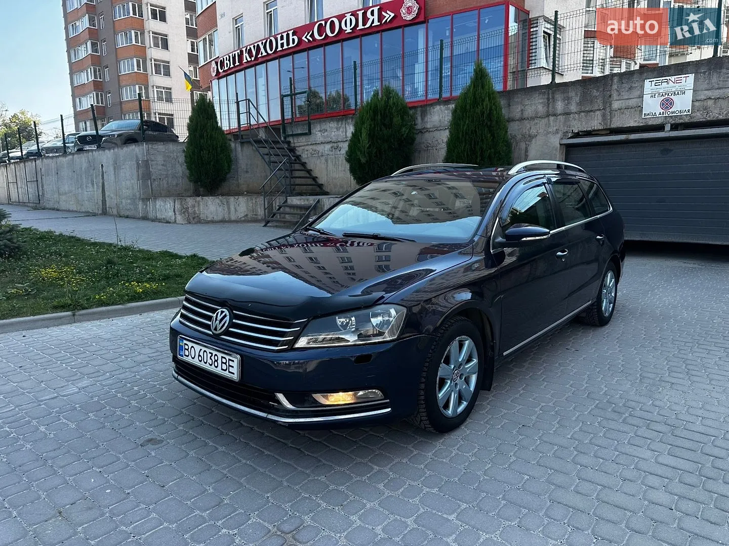 2011 Volkswagen Passat - мініатюра 2