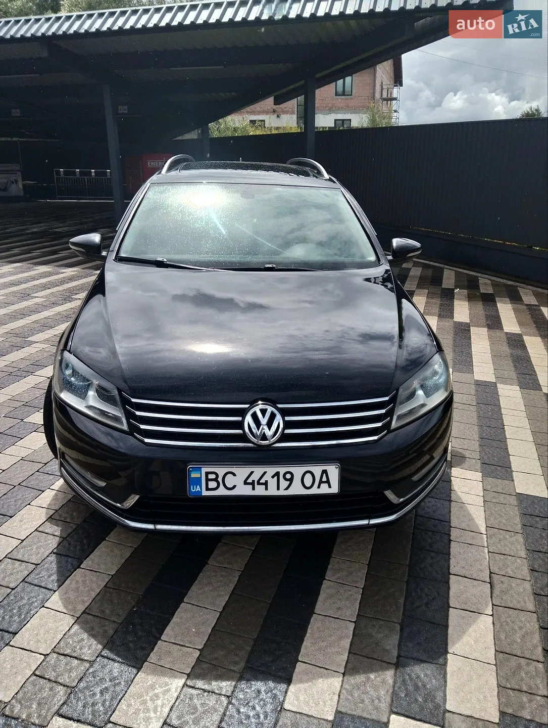 2010 Volkswagen Passat - фото 1