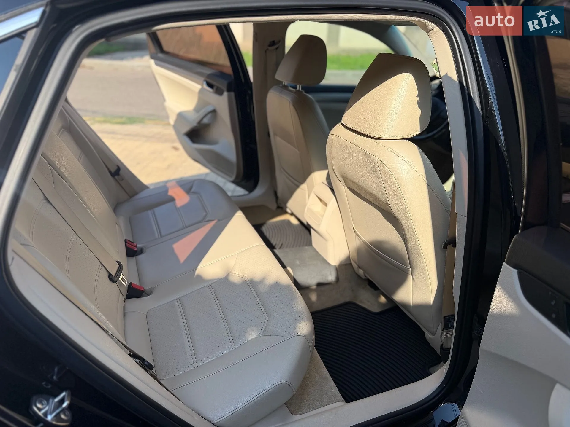 2015 Volkswagen Passat - мініатюра 22