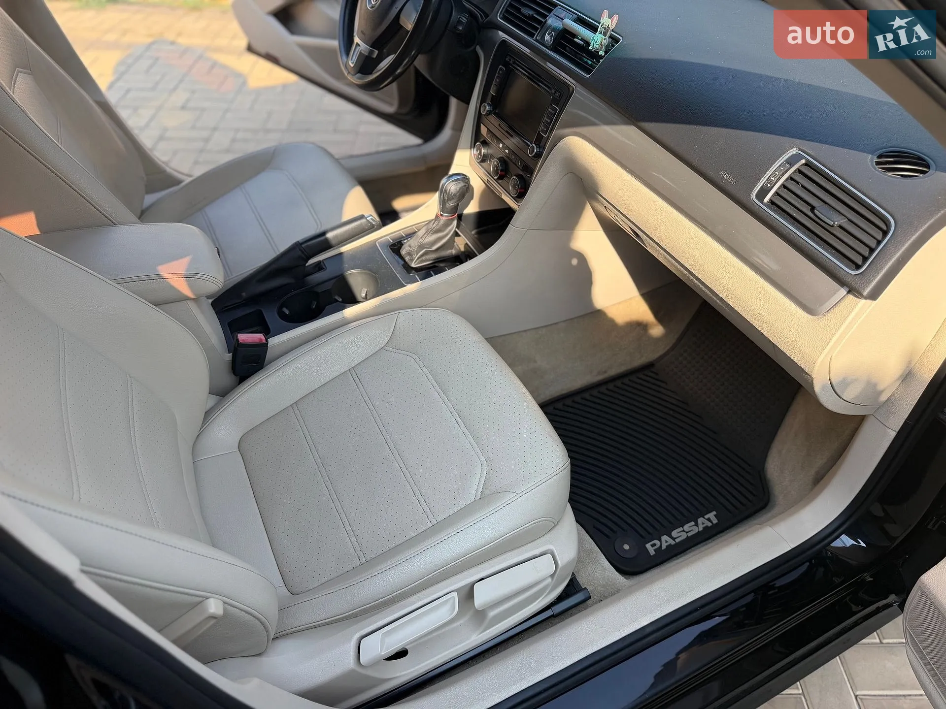 2015 Volkswagen Passat - мініатюра 25