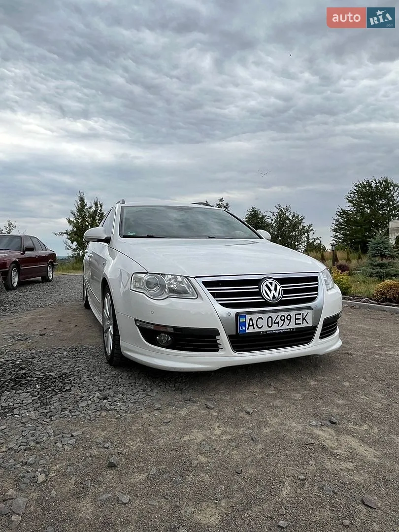 2010 Volkswagen Passat - мініатюра 3