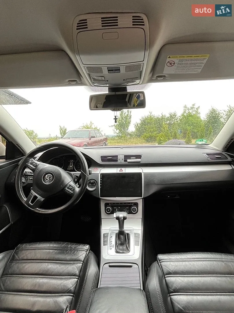 2010 Volkswagen Passat - мініатюра 18