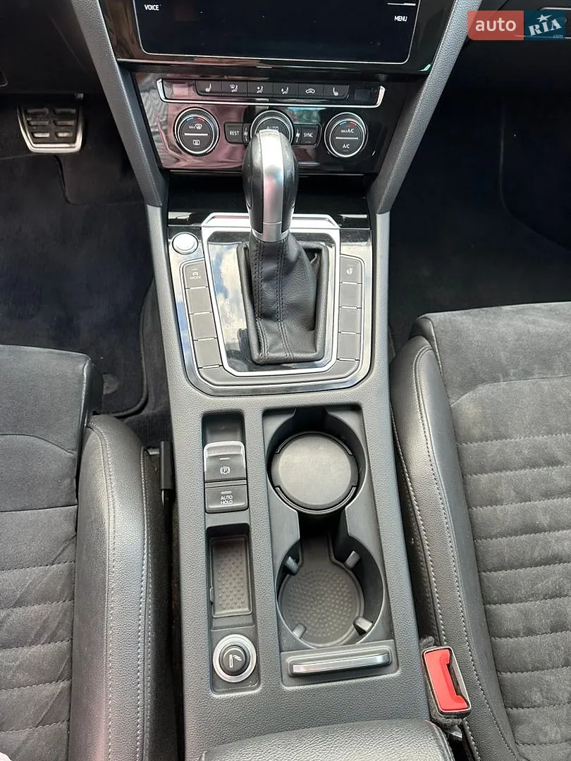 2018 Volkswagen Passat - мініатюра 16
