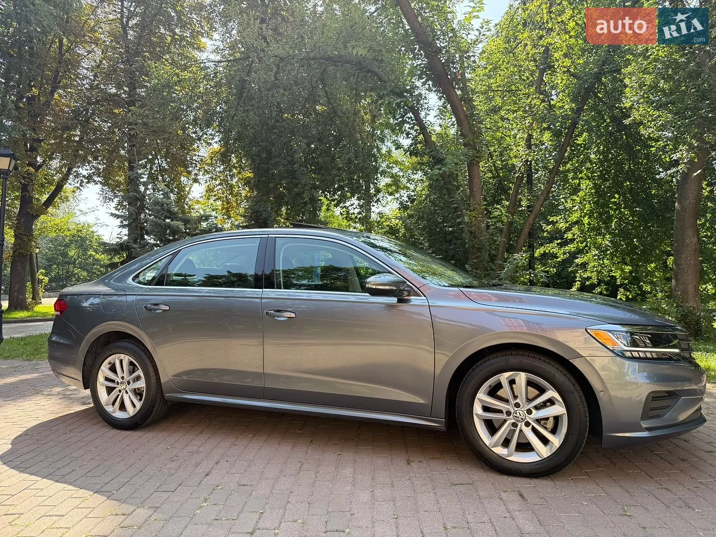 2020 Volkswagen Passat - мініатюра 9