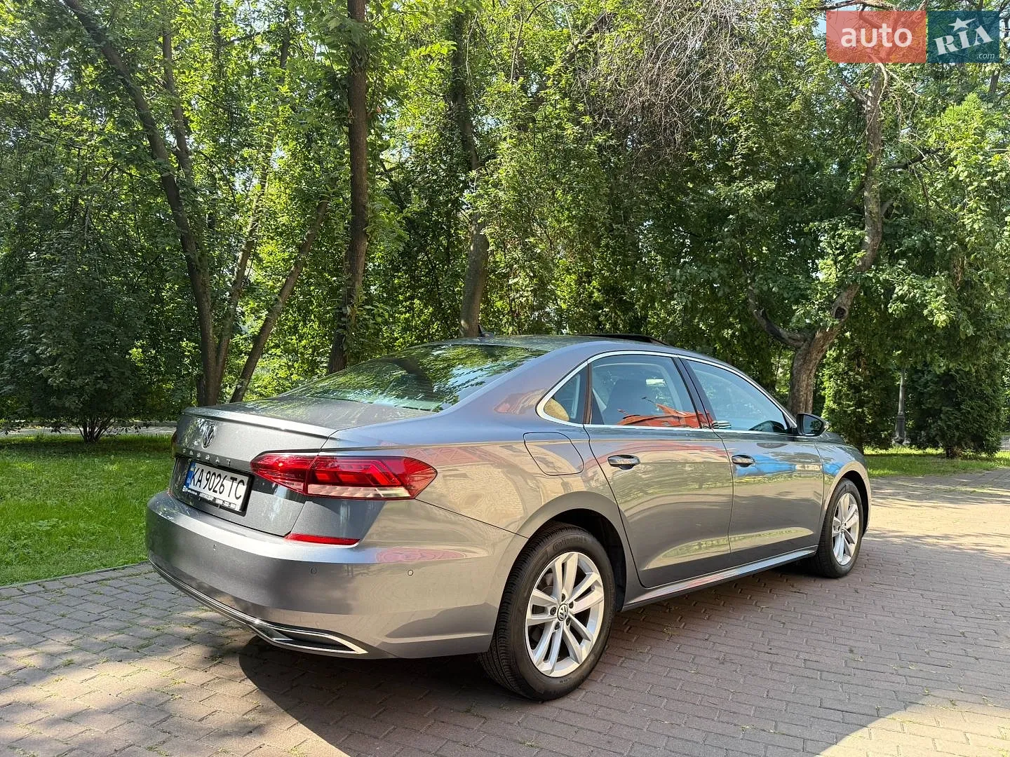 2020 Volkswagen Passat - мініатюра 17