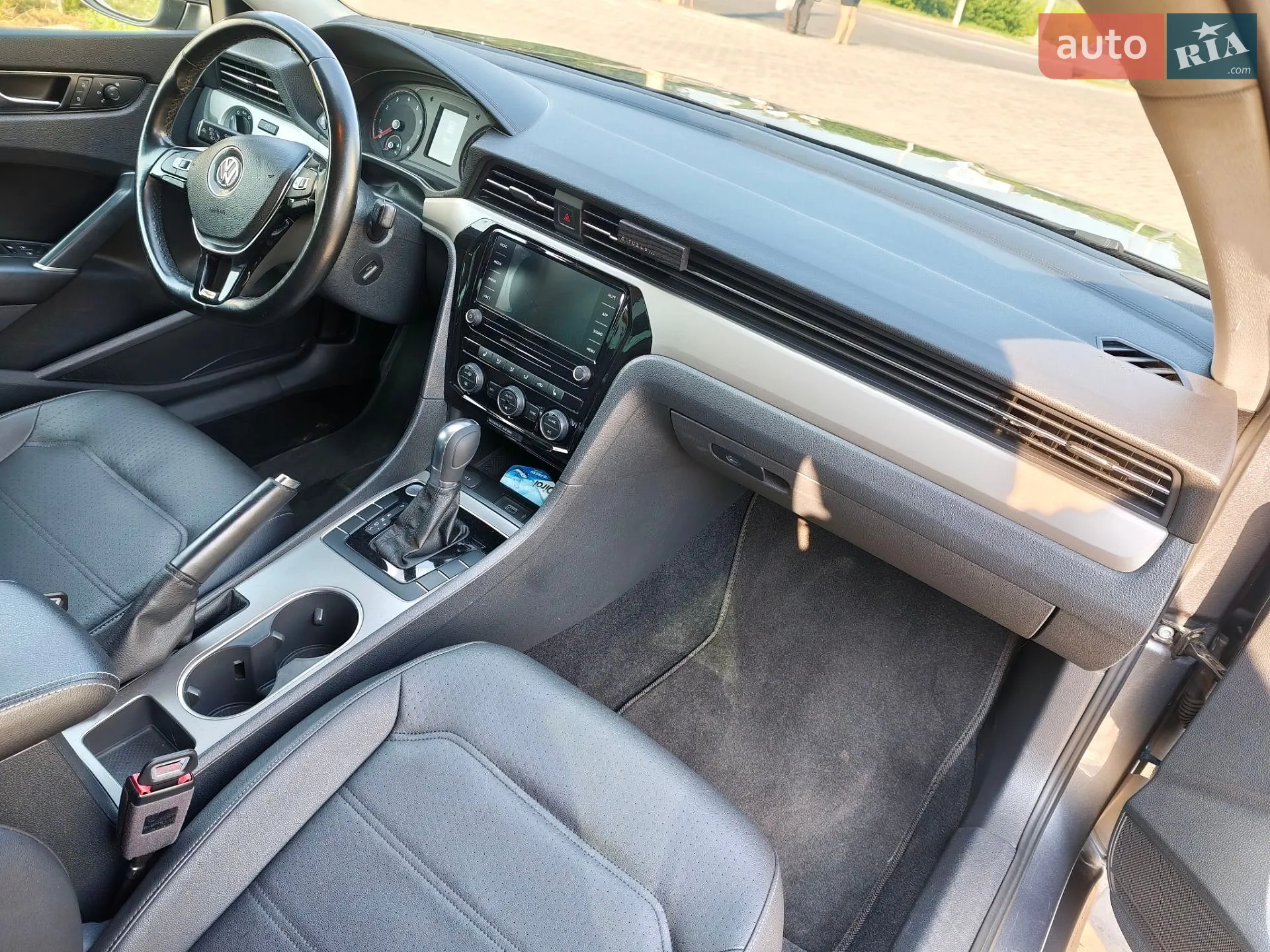 2019 Volkswagen Passat - мініатюра 12