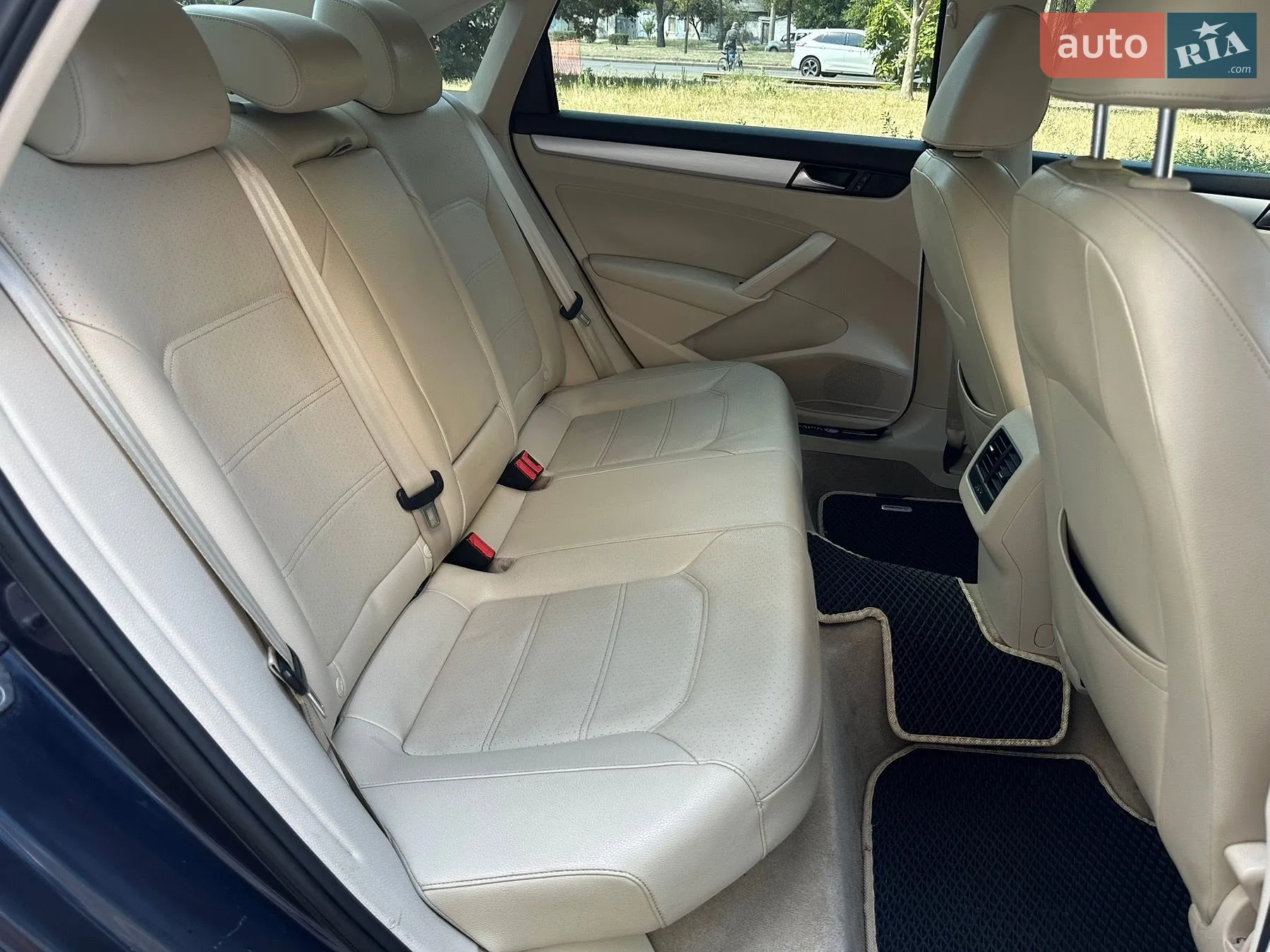 2013 Volkswagen Passat - мініатюра 25
