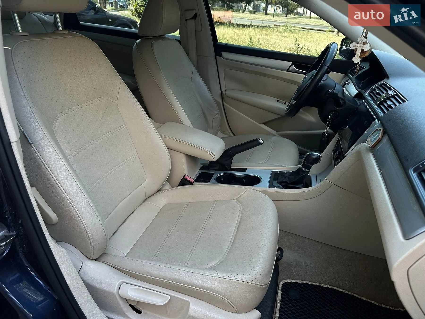 2013 Volkswagen Passat - мініатюра 27