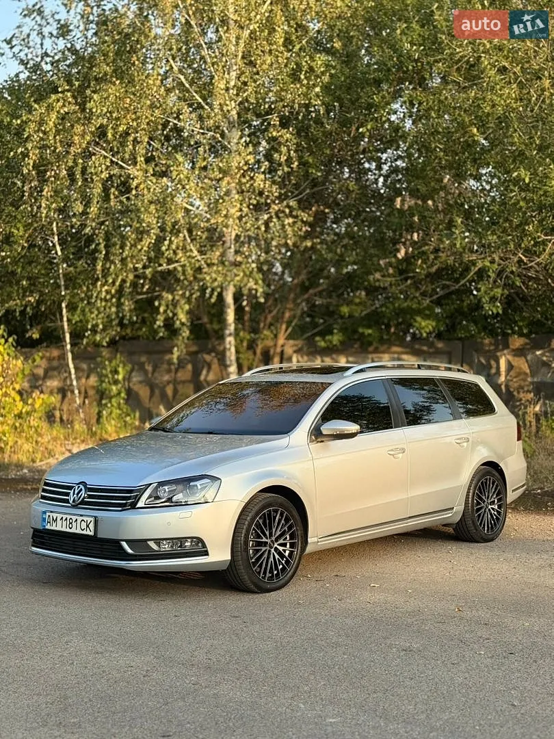 2012 Volkswagen Passat - мініатюра 3