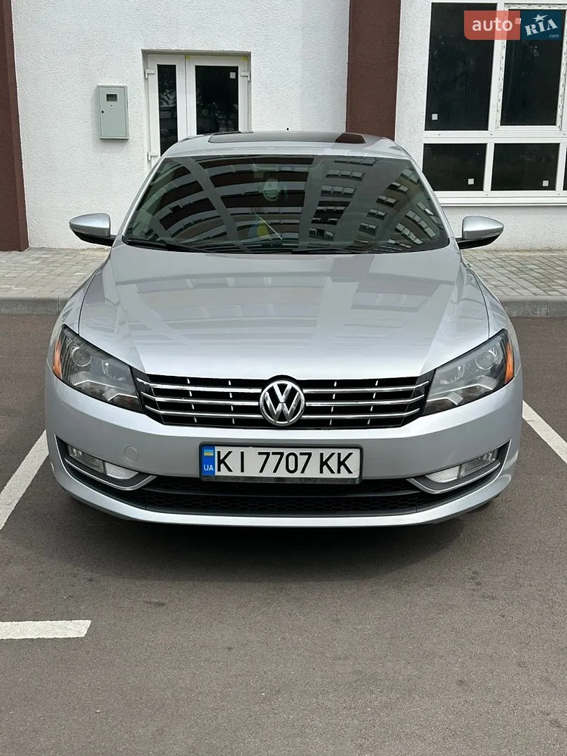 2013 Volkswagen Passat - фото 1