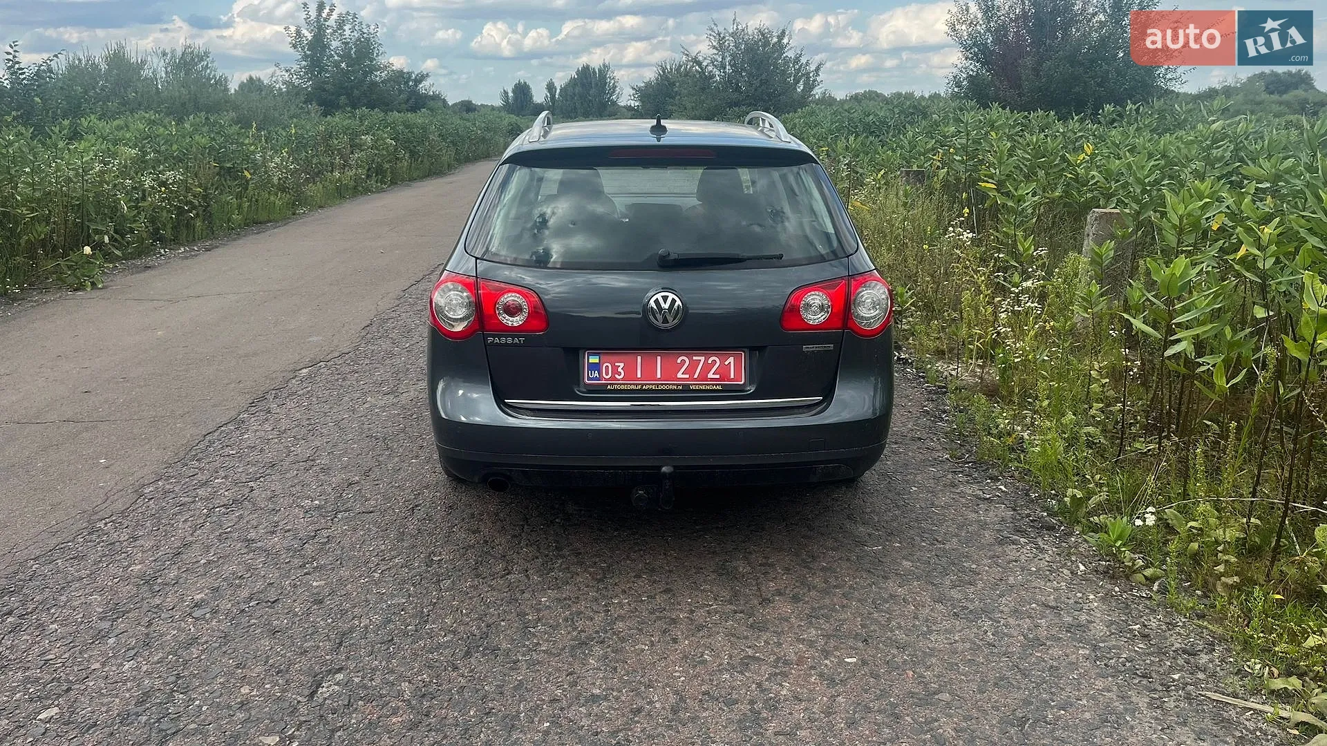 2010 Volkswagen Passat - мініатюра 5