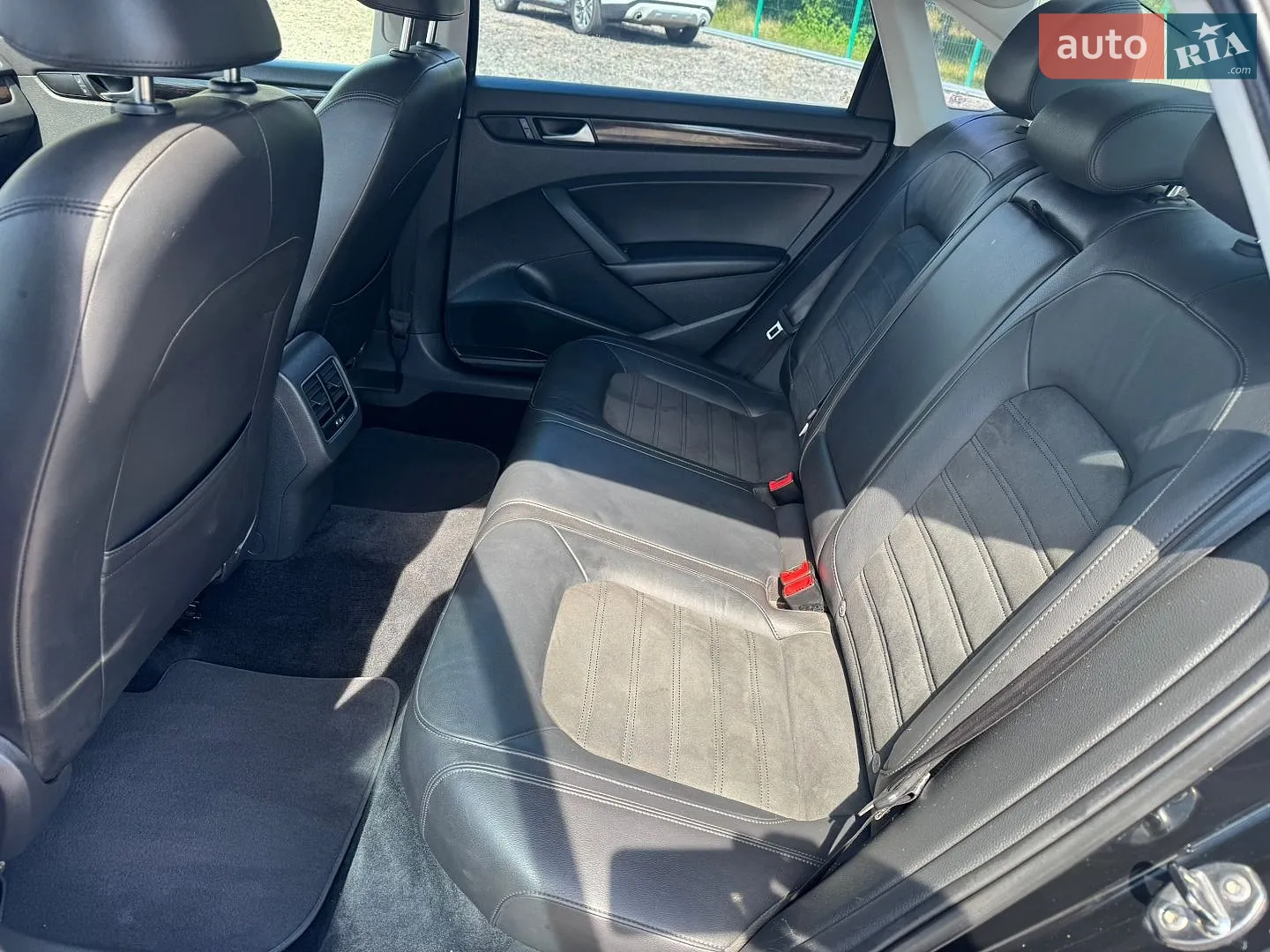 2014 Volkswagen Passat - мініатюра 41