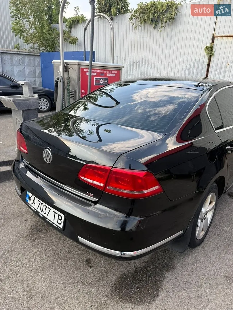 2011 Volkswagen Passat - мініатюра 6