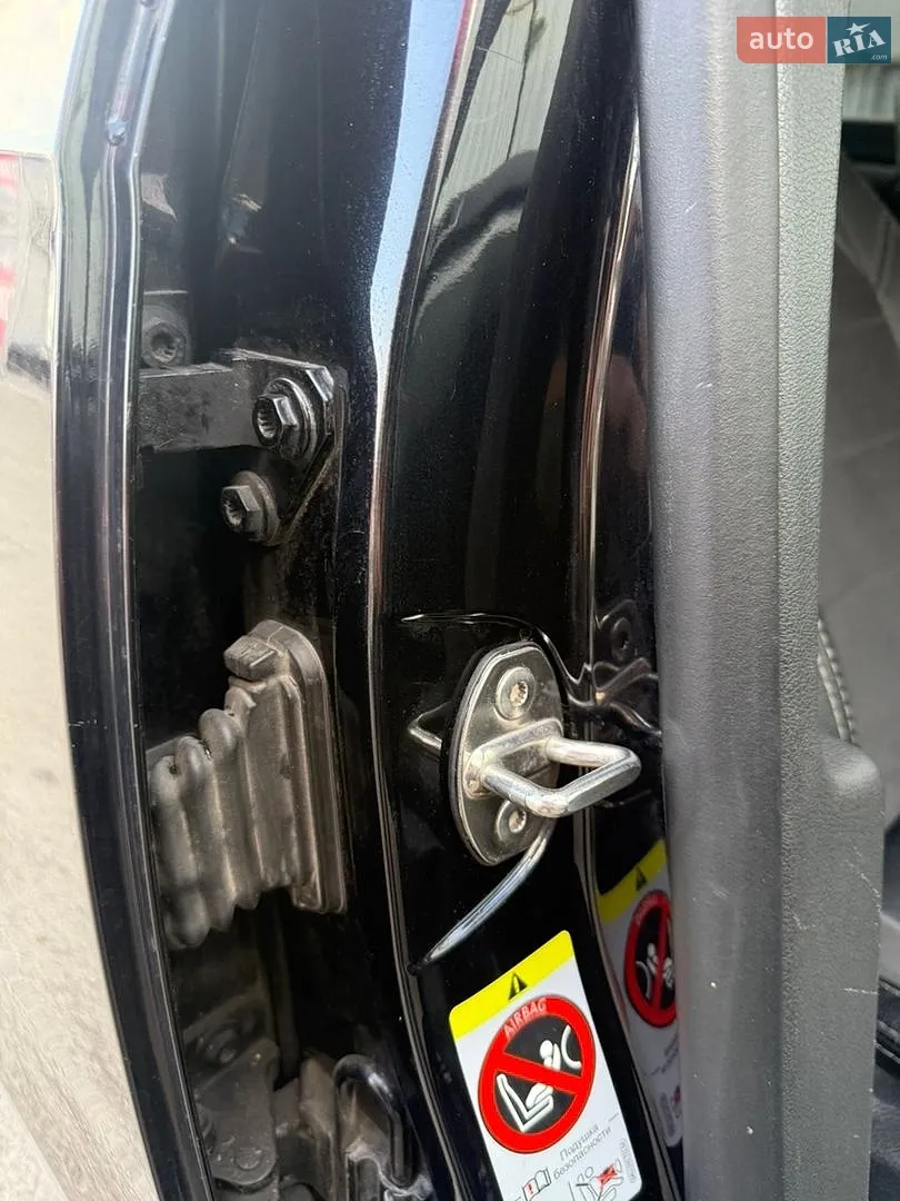 2011 Volkswagen Passat - мініатюра 9