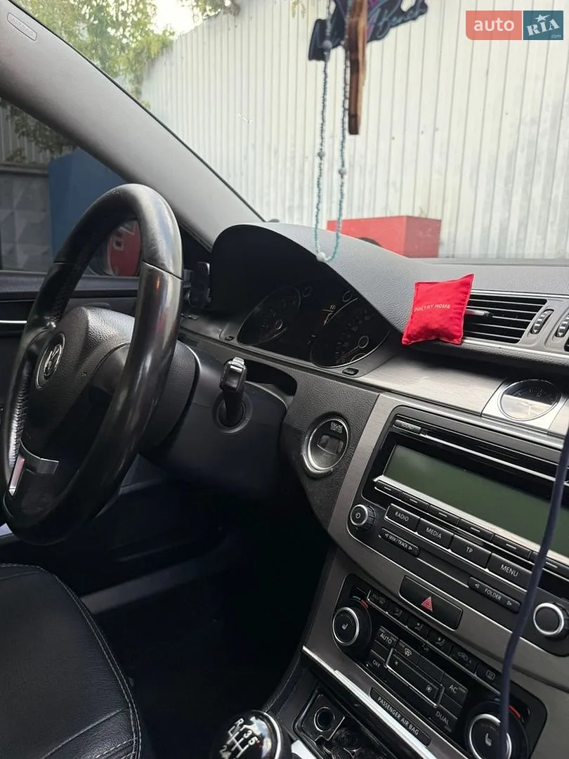 2011 Volkswagen Passat - мініатюра 14