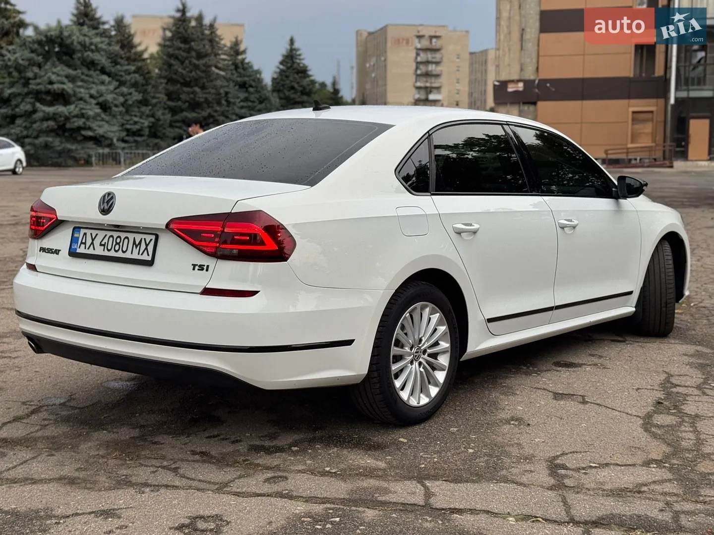 2017 Volkswagen Passat - мініатюра 12