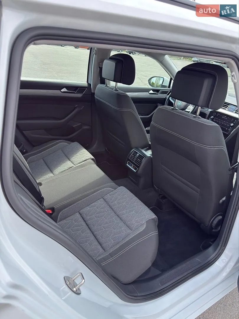 2023 Volkswagen Passat - мініатюра 10