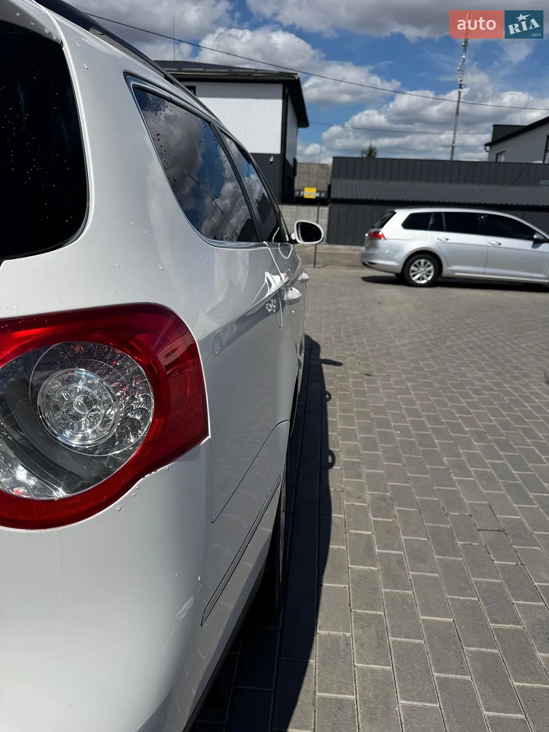 2010 Volkswagen Passat - мініатюра 8