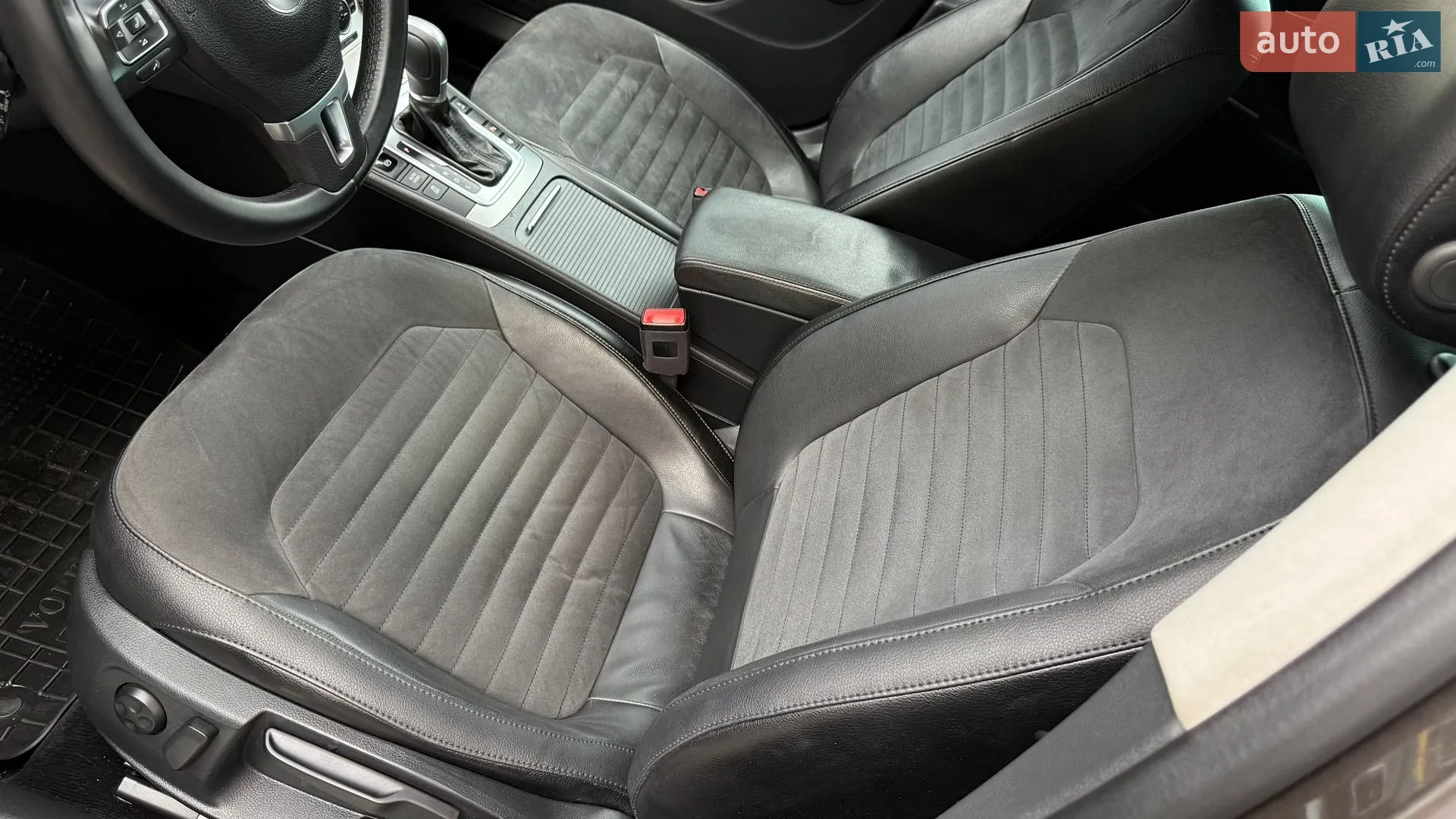 2014 Volkswagen Passat - мініатюра 26