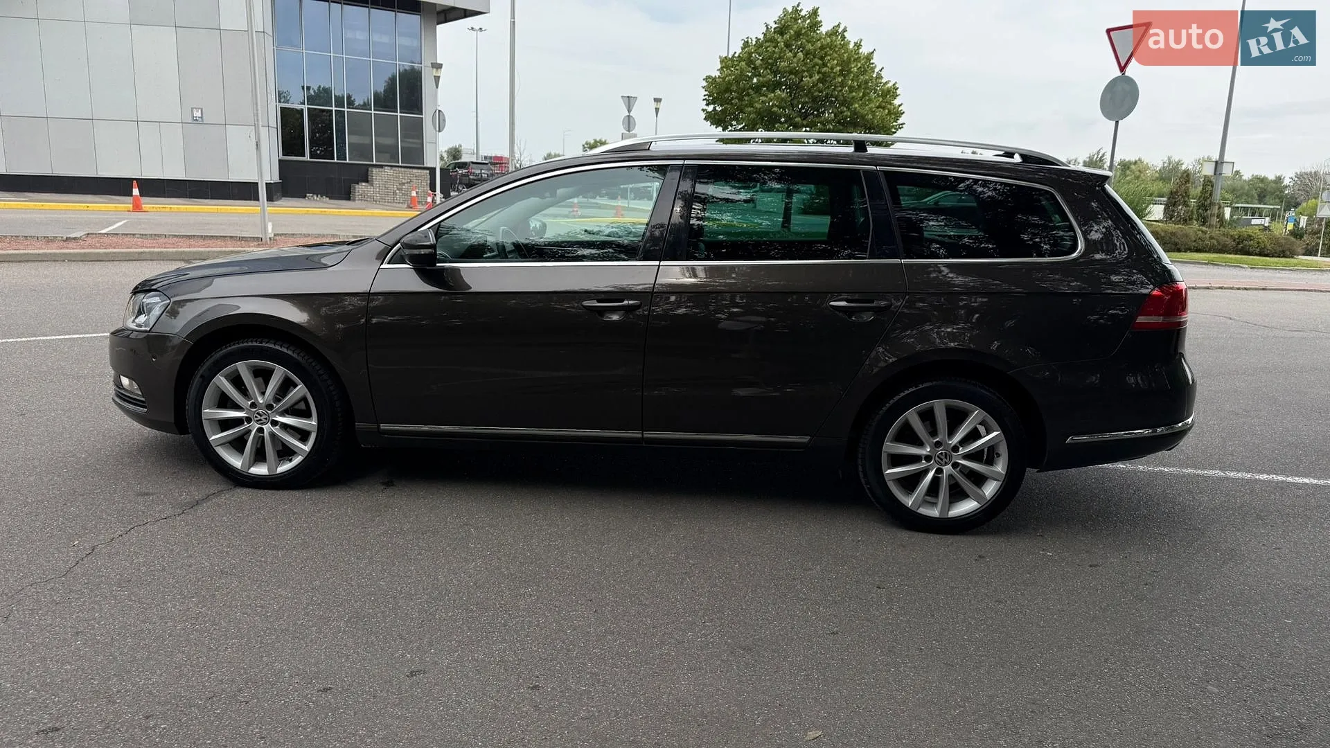 2014 Volkswagen Passat - мініатюра 25