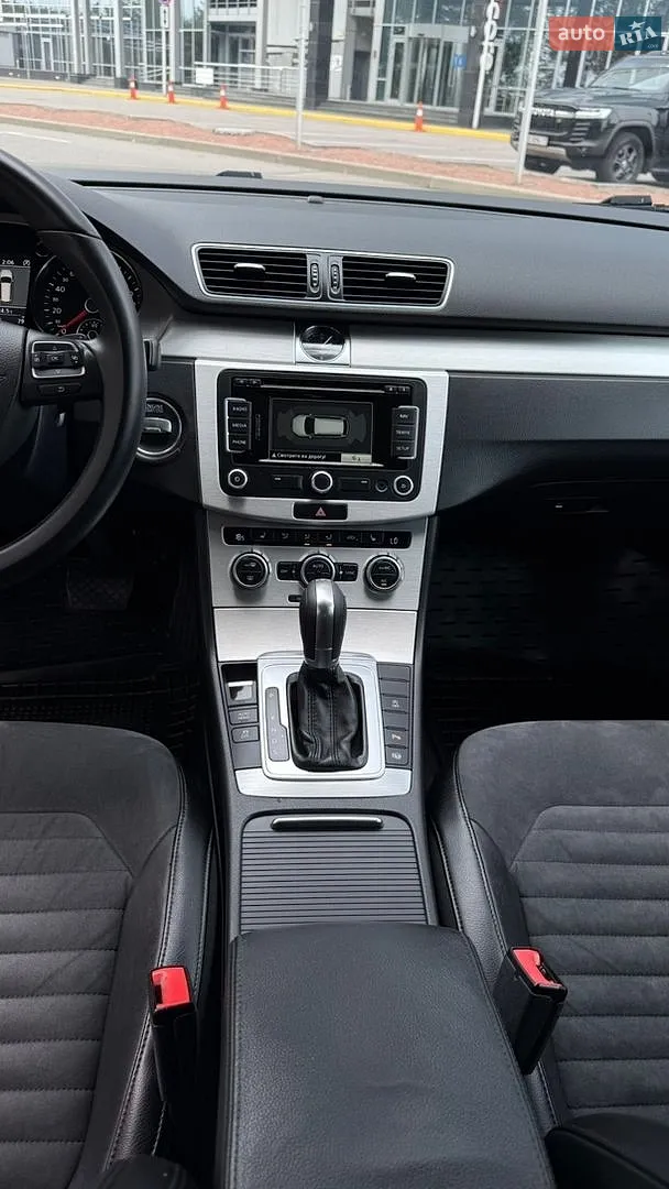 2014 Volkswagen Passat - мініатюра 37