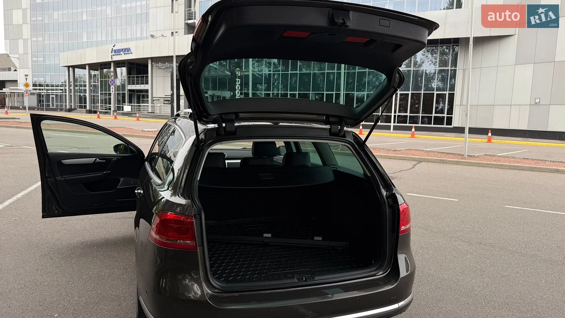 2014 Volkswagen Passat - мініатюра 38