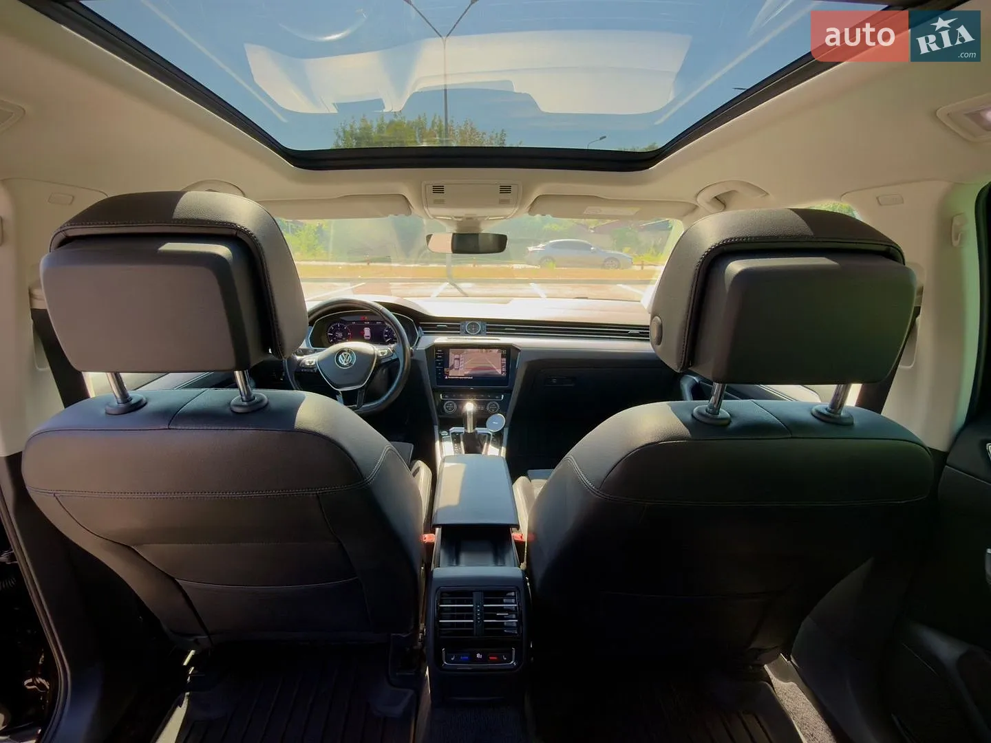 2017 Volkswagen Passat - мініатюра 10