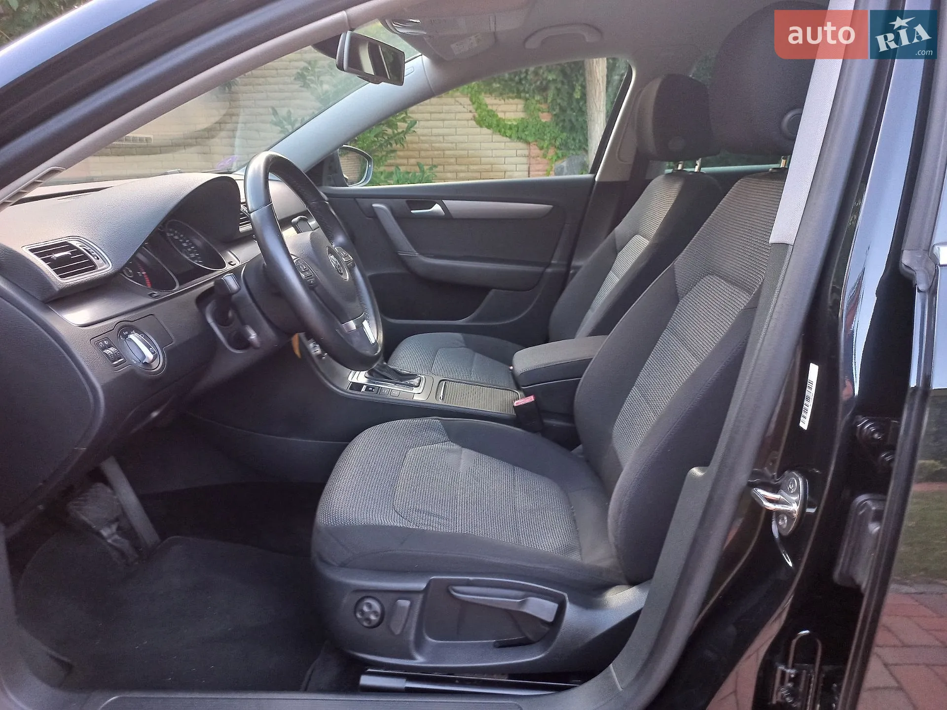 2014 Volkswagen Passat - мініатюра 21