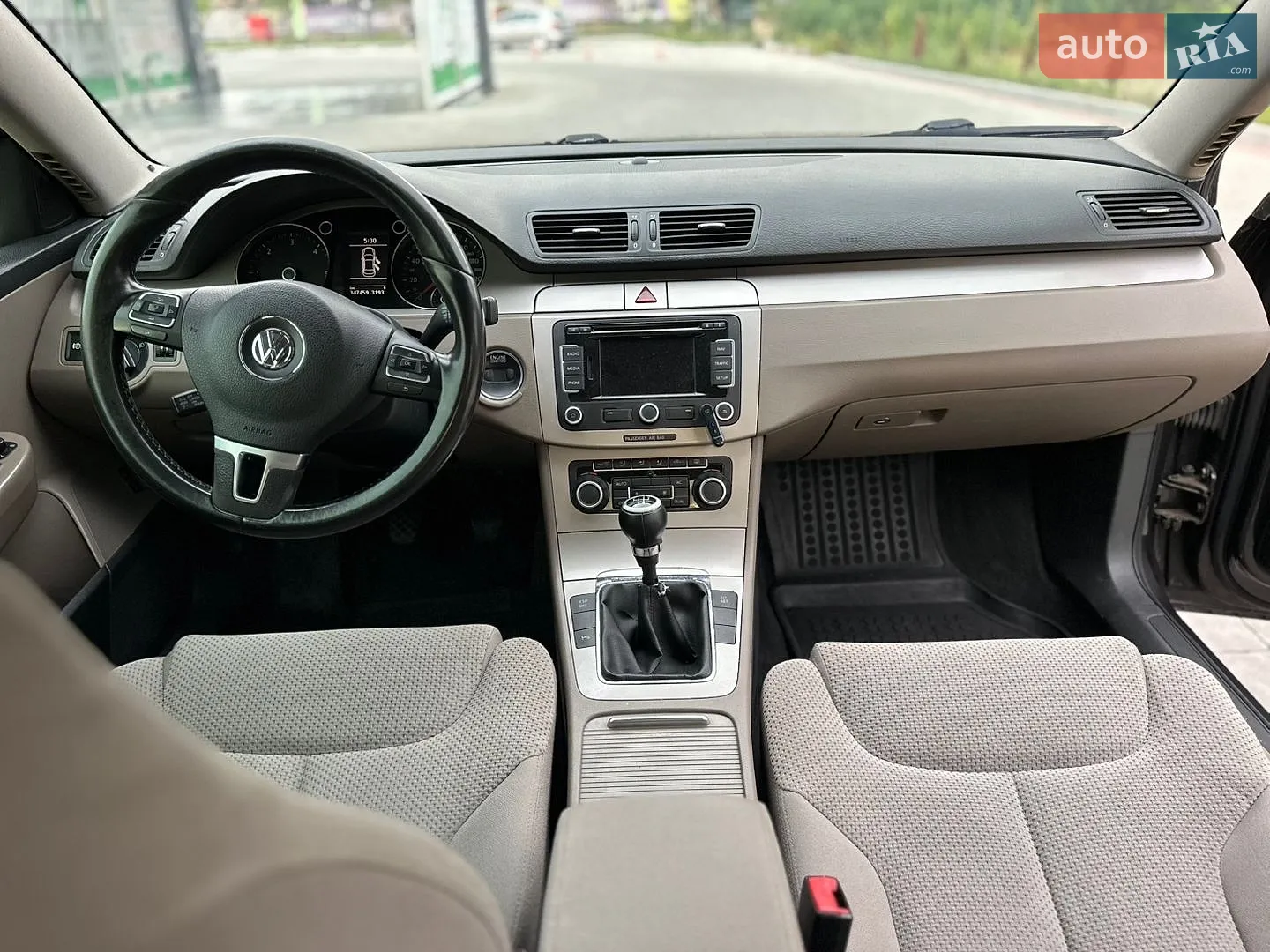 2010 Volkswagen Passat - мініатюра 8