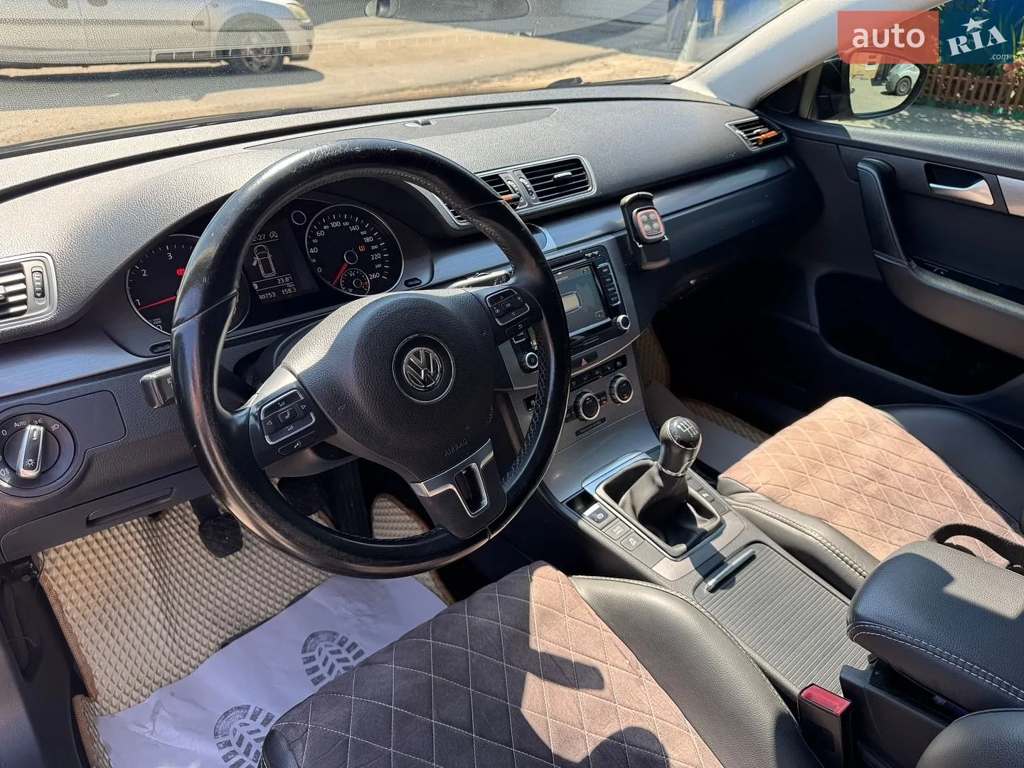 2014 Volkswagen Passat - мініатюра 11
