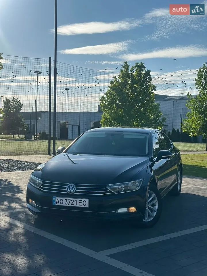 2016 Volkswagen Passat - мініатюра 16