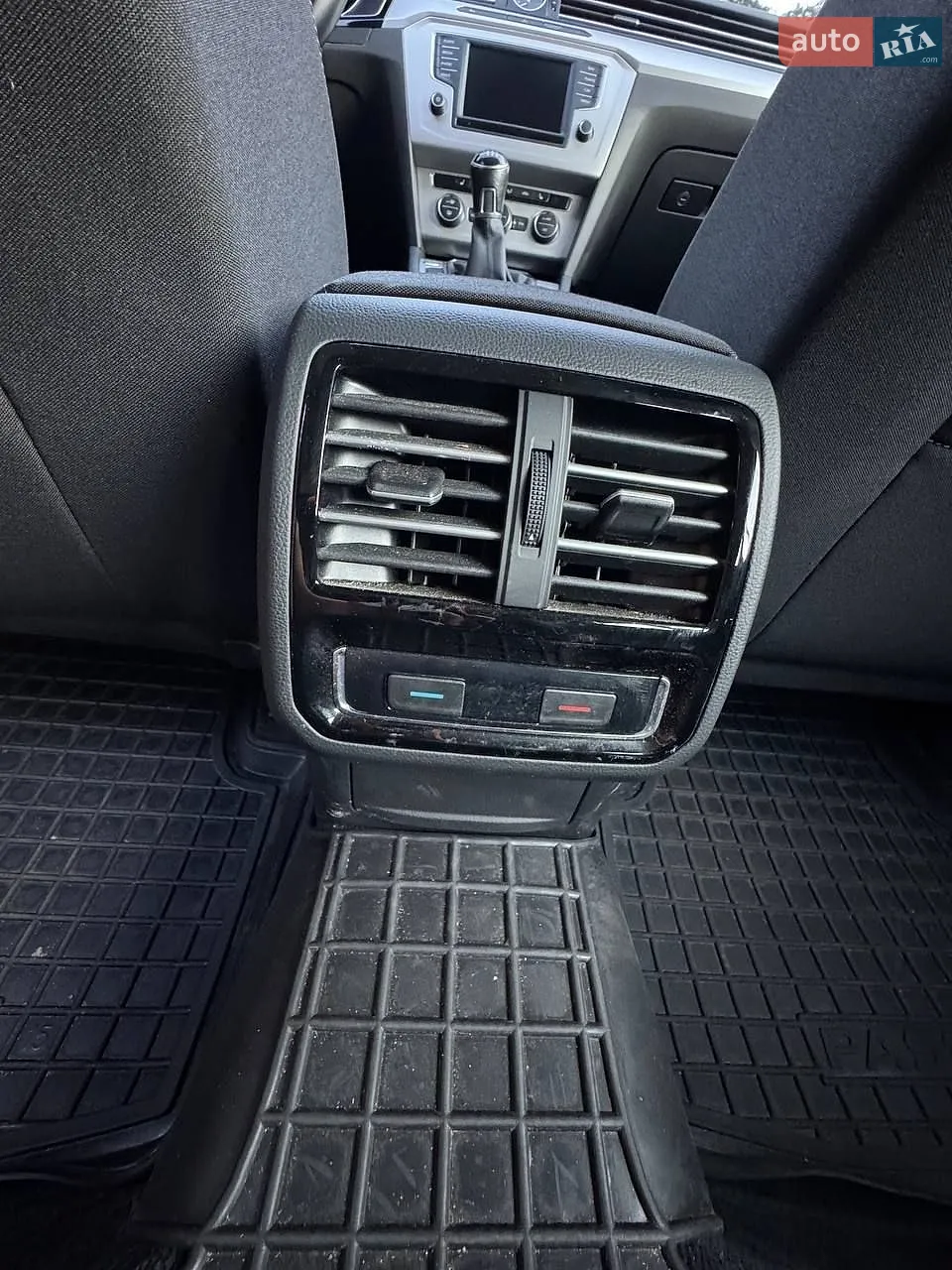 2016 Volkswagen Passat - мініатюра 22