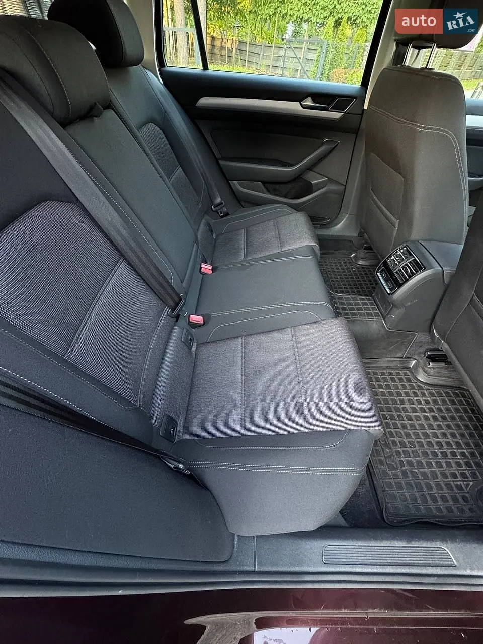 2016 Volkswagen Passat - мініатюра 25