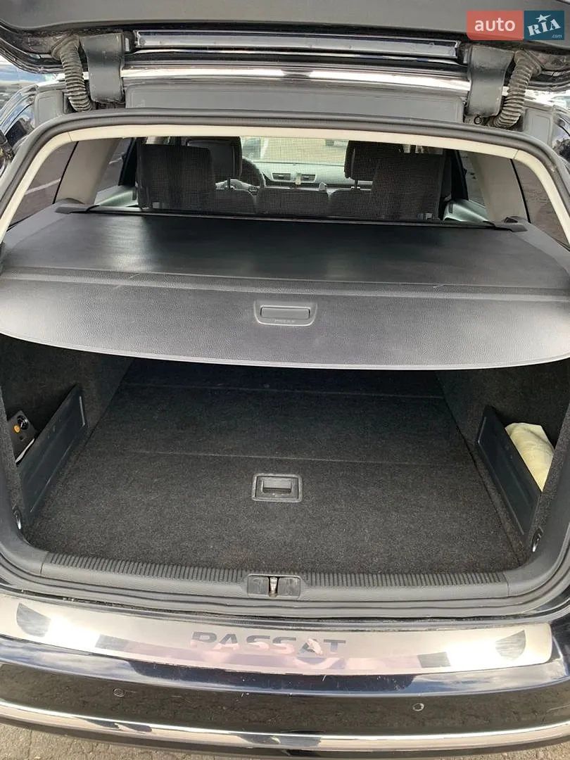 2011 Volkswagen Passat - мініатюра 8