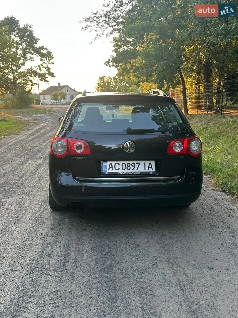 2010 Volkswagen Passat - мініатюра 20