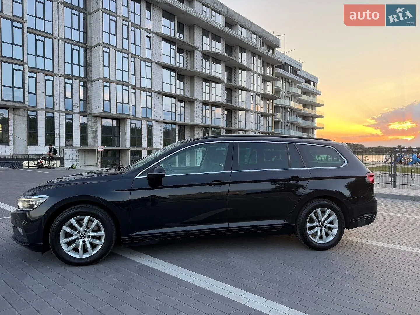 2021 Volkswagen Passat - мініатюра 9