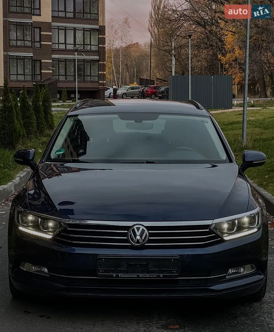 2017 Volkswagen Passat - мініатюра 13