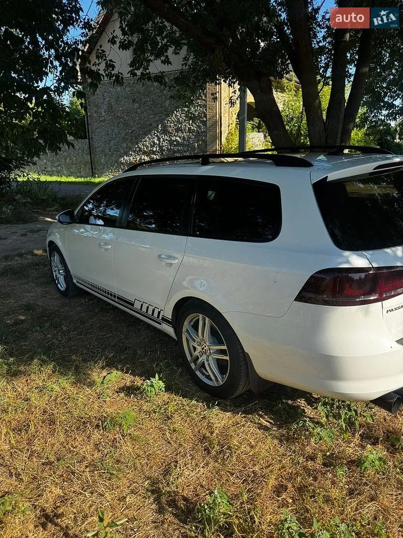 2012 Volkswagen Passat - мініатюра 3